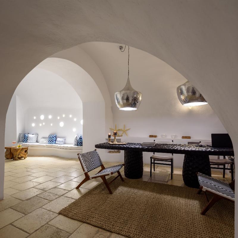 Nefeles Luxury Suites - Lobi