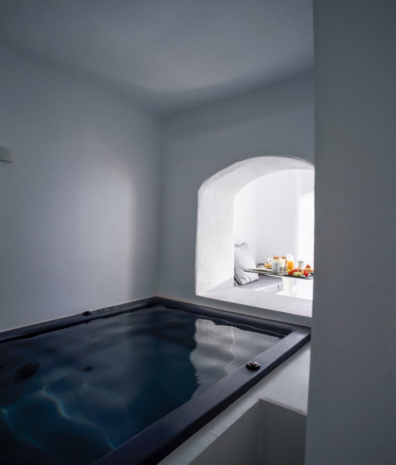 Nefeles Luxury Suites - Oda