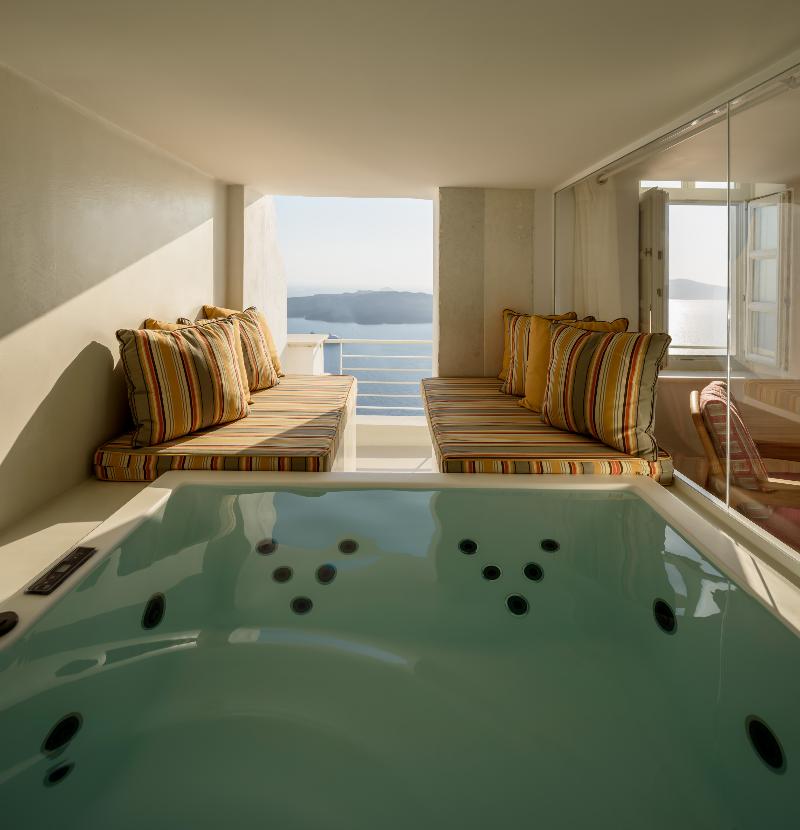 Nefeles Luxury Suites - Oda
