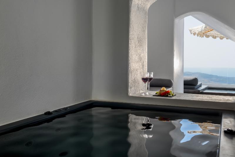 Nefeles Luxury Suites - Oda