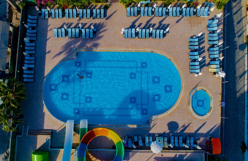 Throne Beach Resort & SPA - Genel