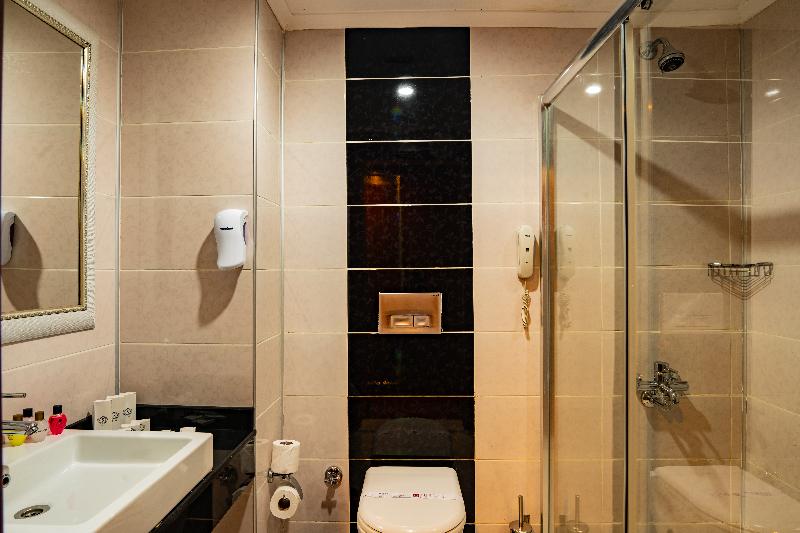 Throne Beach Resort & SPA - Oda