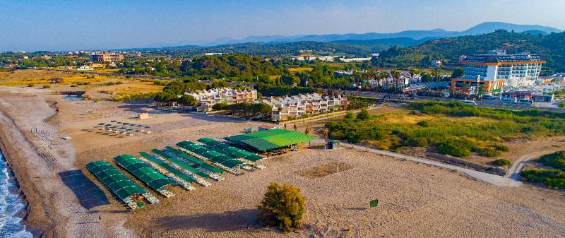 Throne Beach Resort & SPA - Plaj