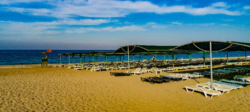 Throne Beach Resort & SPA - Plaj