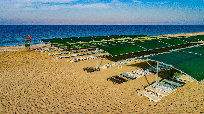 Throne Beach Resort & SPA - Plaj