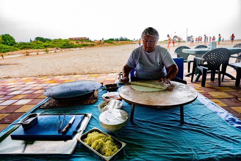 Throne Beach Resort & SPA - Restoran