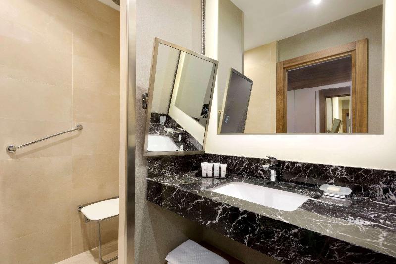 Ramada By Wyndham Elazig - Oda