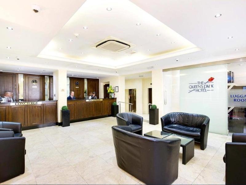 Queens Park Premier London Hyde Park Hotel - Lobi