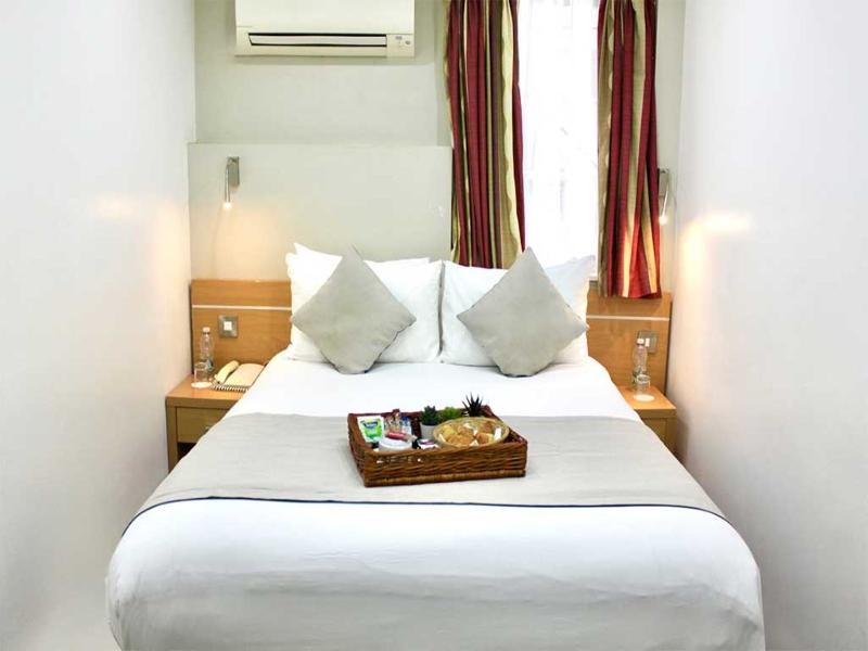 Queens Park Premier London Hyde Park Hotel - Oda