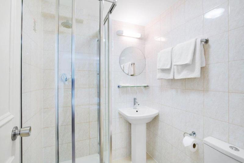 Queens Park Premier London Hyde Park Hotel - Oda