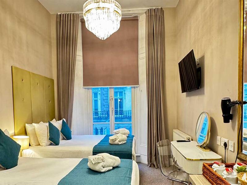 Queens Park Premier London Hyde Park Hotel - Oda