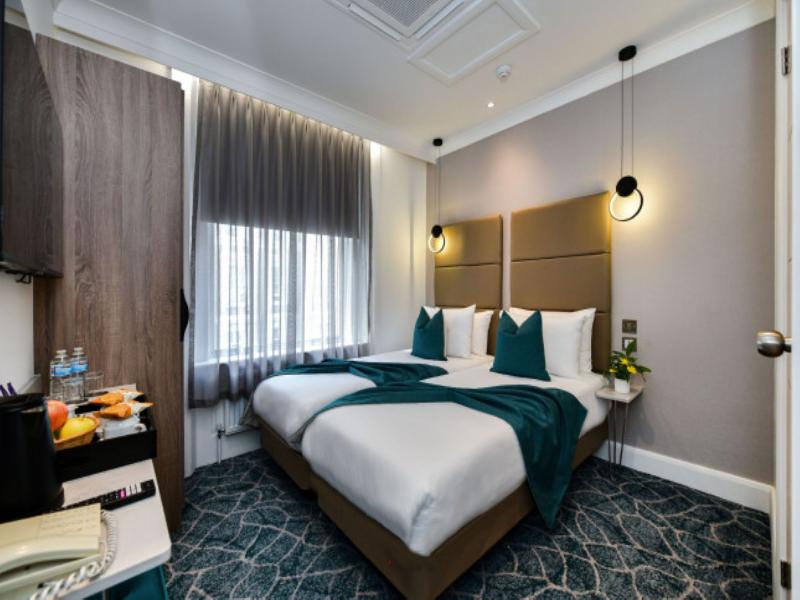 Queens Park Premier London Hyde Park Hotel - Oda
