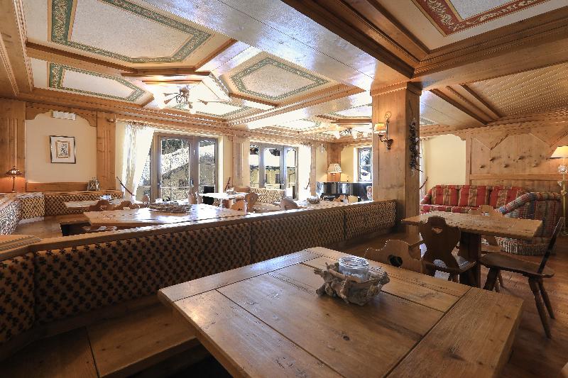 Swadeshi Hotel Perla - Bar