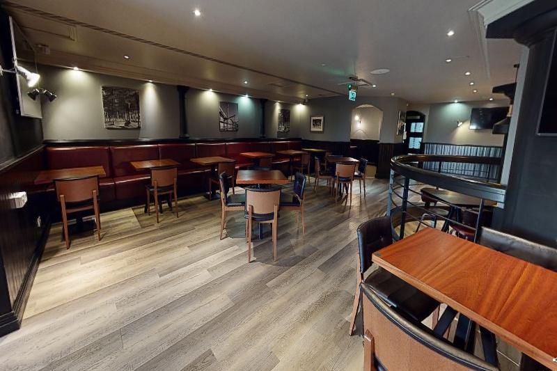 Village Hotel Swindon - Restoran