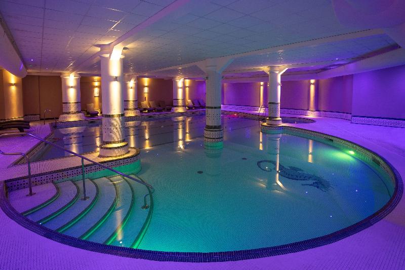 Dunston Hall Hotel, Spa & Golf Resort - Havuz