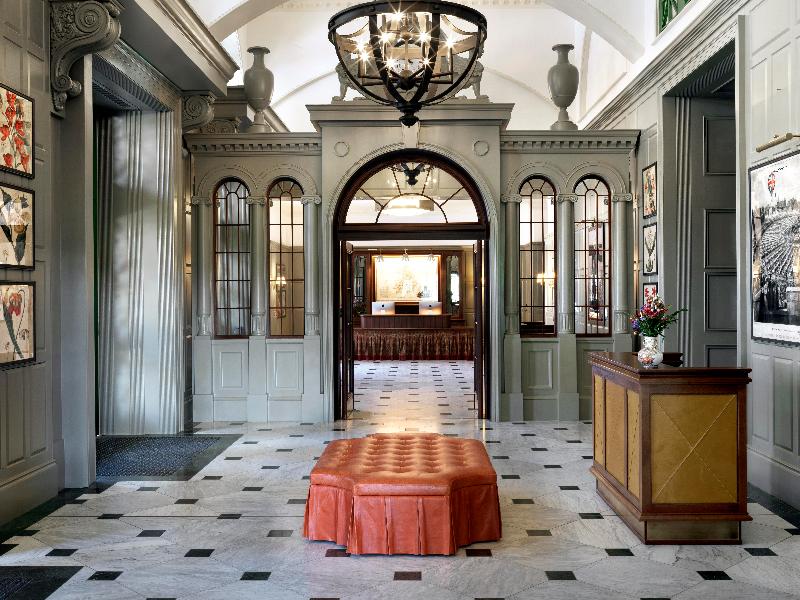 University Arms Hotel - Lobi