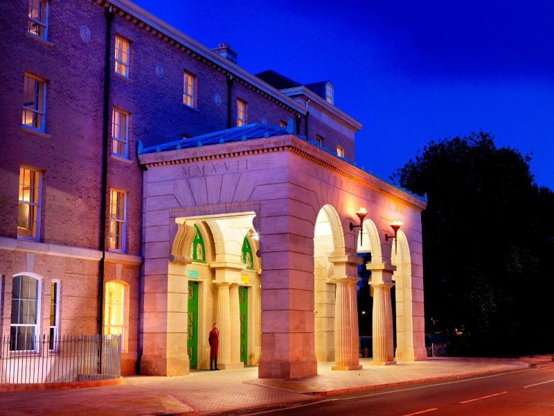 University Arms Hotel - Genel