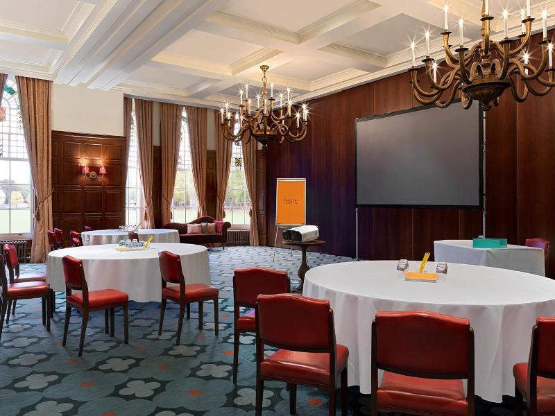 University Arms Hotel - Genel