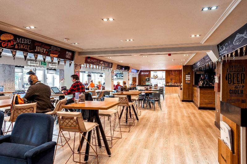 Village Hotel Manchester Cheadle - Restoran