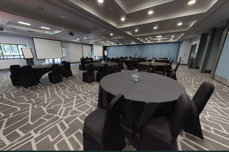 Village Hotel Leeds North - Toplantı