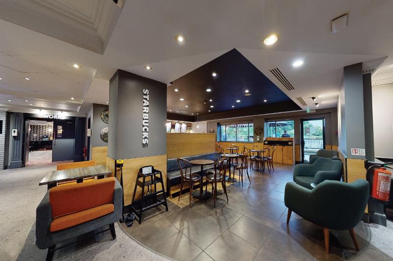Village Hotel Leeds North - Restoran