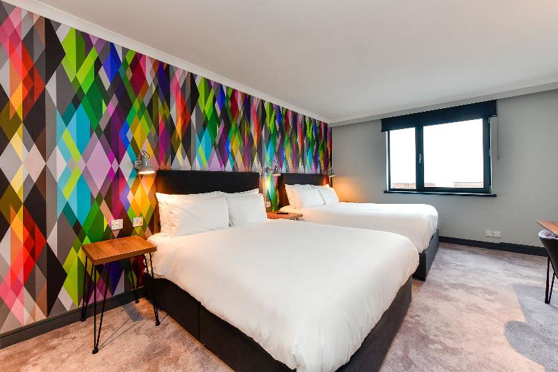 Village Hotel Cardiff - Oda