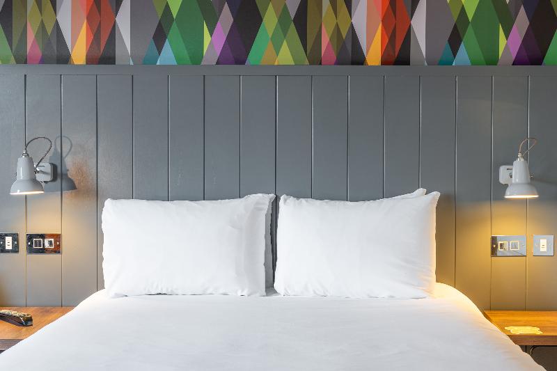 Village Hotel Cardiff - Oda