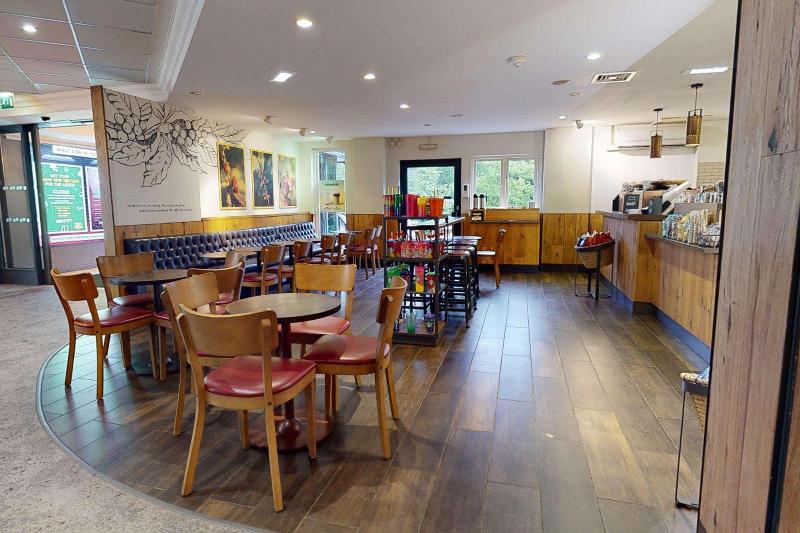 Village Hotel Cardiff - Restoran
