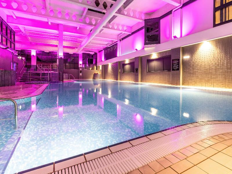 Village Hotel Warrington - Genel