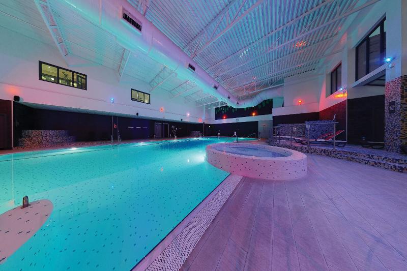 Village Hotel Coventry - Havuz