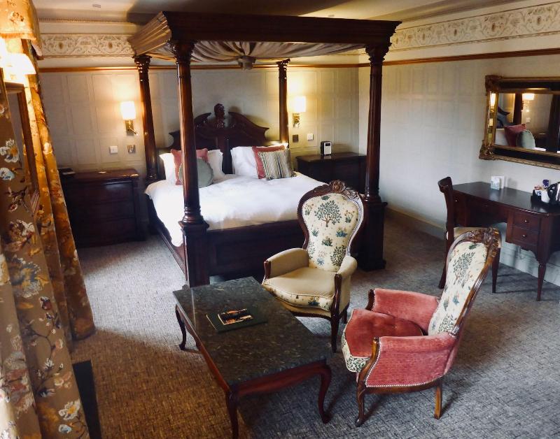 The Royal Oak Hotel - Oda