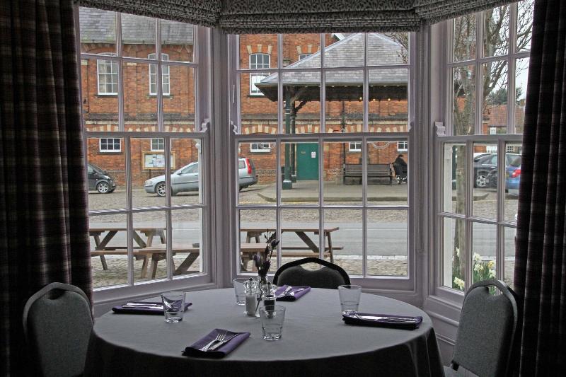 George at Easingwold - Restoran
