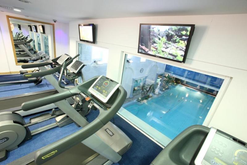 Carden Park Hotel, Golf Resort and Spa - Genel