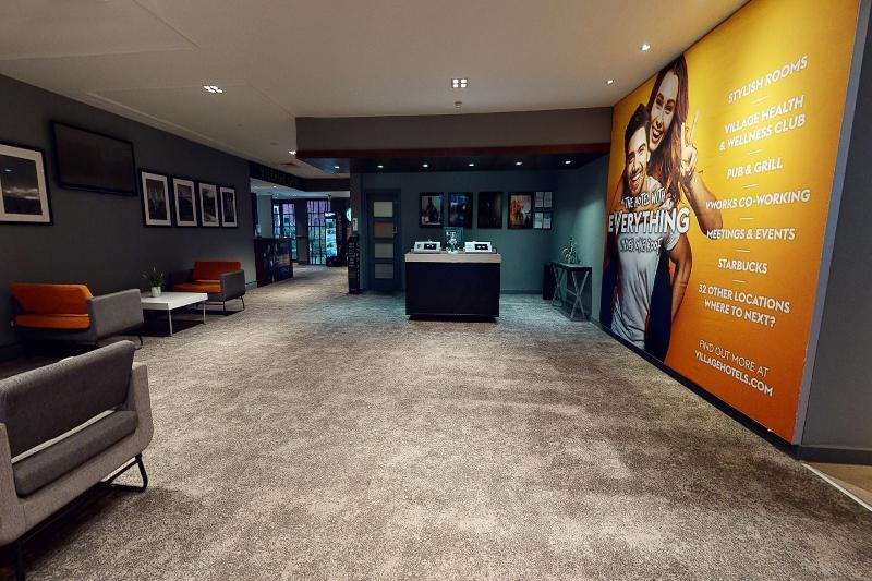 Village Hotel Chester St Davids - Lobi