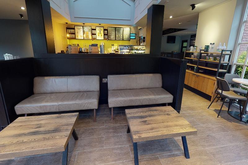 Village Hotel Chester St Davids - Restoran
