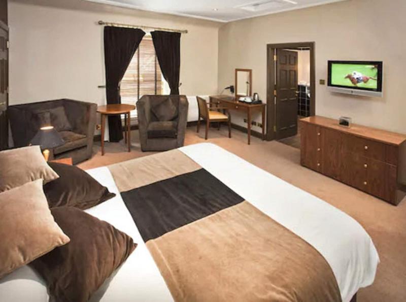 Albany Hotel - Oda