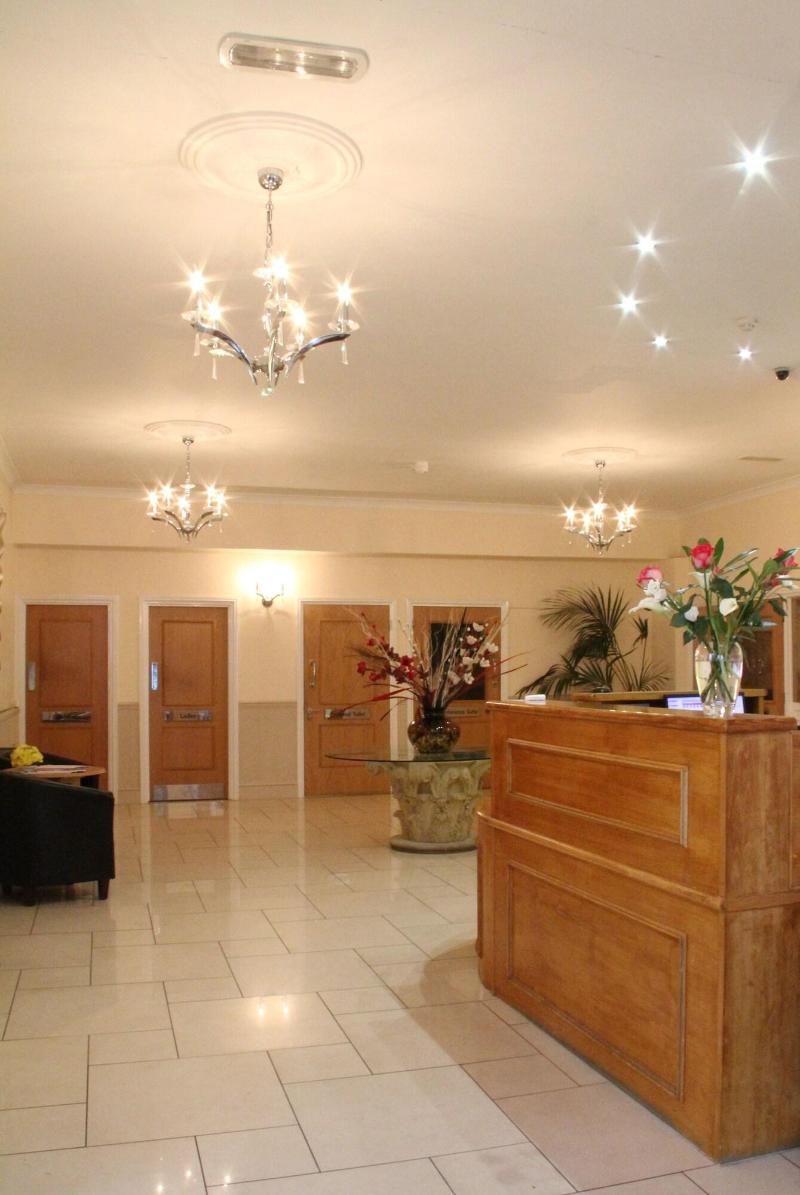 Exeter Court Hotel - Lobi