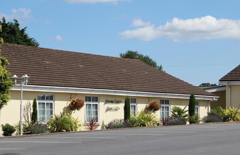 Exeter Court Hotel - Genel