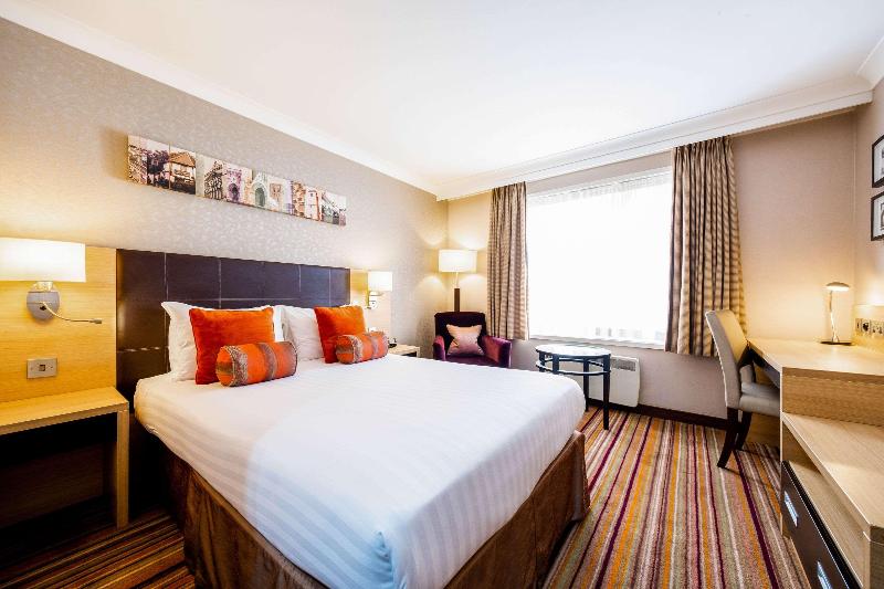 The Samuel Ryder Hotel St Albans, Tapestry Collect - Oda