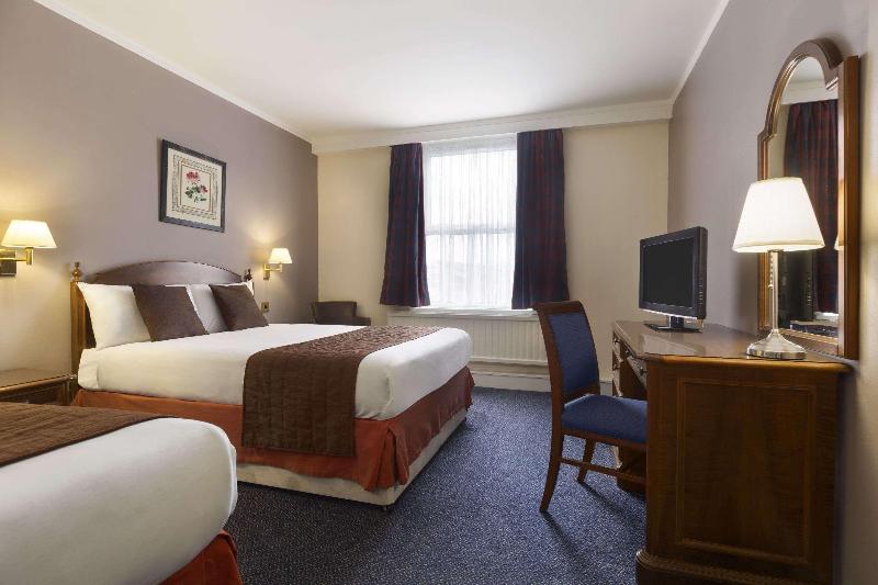 Ramada Crawley Gatwick - Oda
