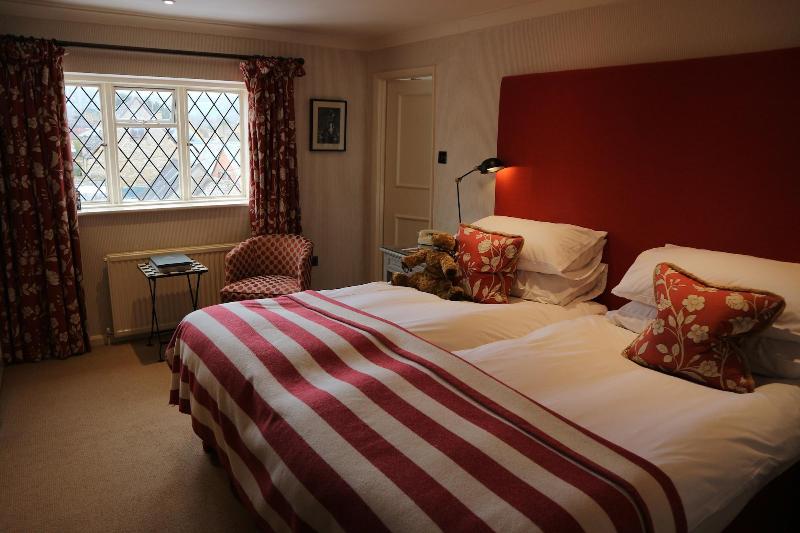 Broadway Hotel - Oda