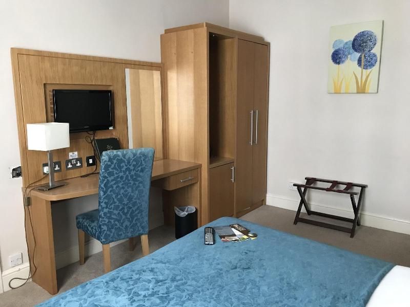 Links Country Park Hotel   Leisure - Oda
