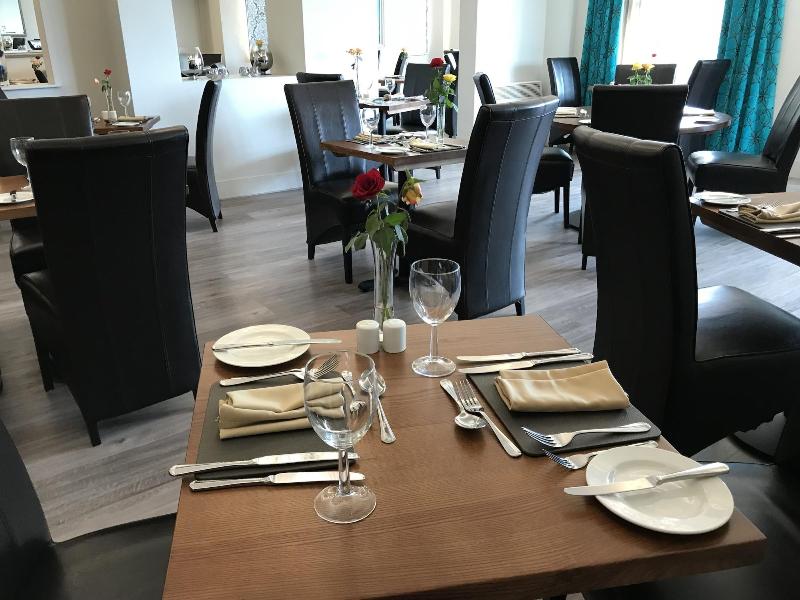 Links Country Park Hotel   Leisure - Restoran
