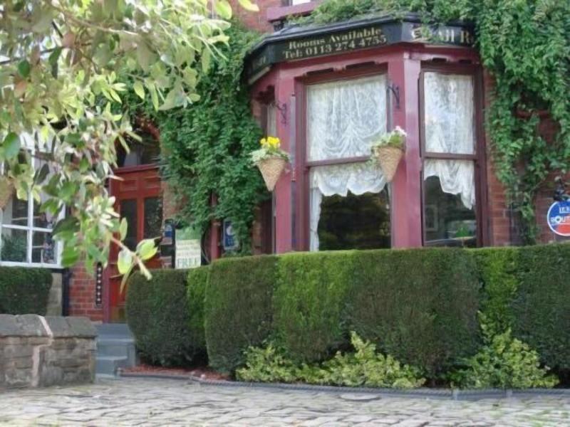 Butlers Hotel - Genel