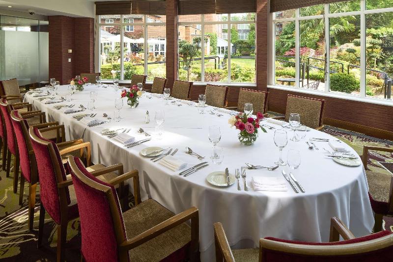 The Bull (Sarova Hotels) - Toplantı