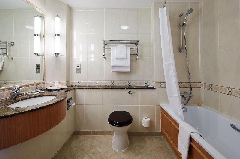 The Bull (Sarova Hotels) - Oda