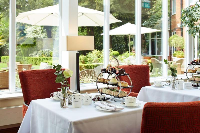 The Bull (Sarova Hotels) - Restoran