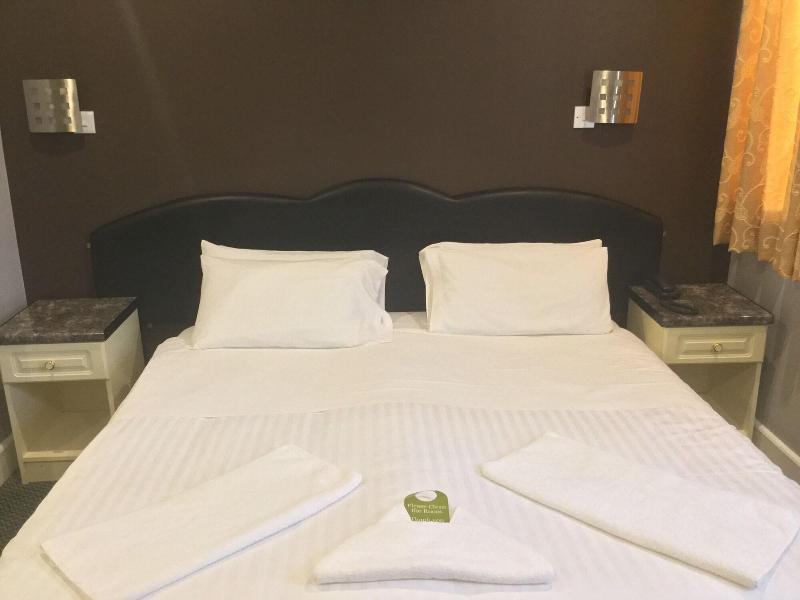 Boston Manor Hotel - Oda