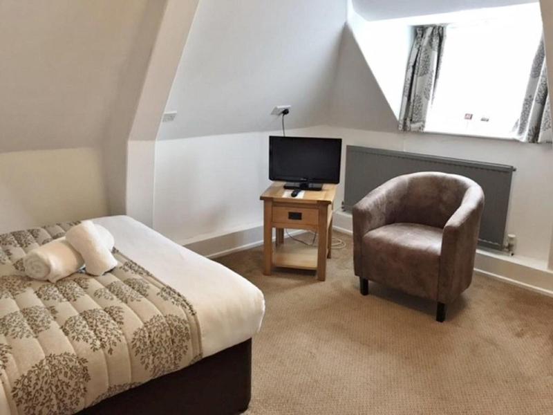 Hare & Hounds Hotel at Speen - Oda