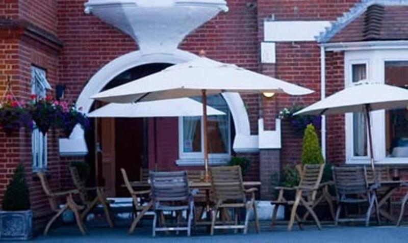 Hickstead Hotel - Genel